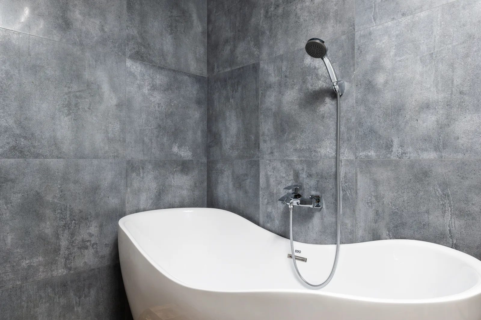Empty bathtub ready to fill for emergency water storage