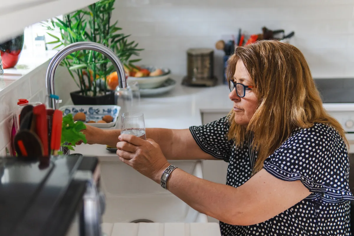 Staying hydrated during a heat-wave power outage